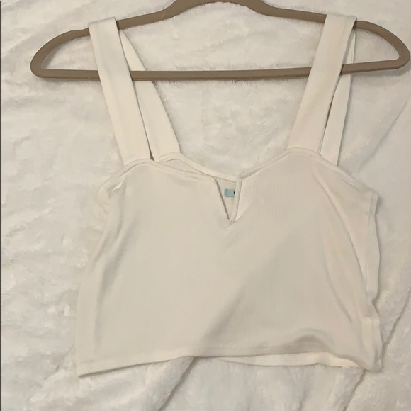 Urban Outfitters Kimchi Blue crop top - Picture 1 of 1